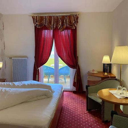 Hotel Kaiser Franz Josef Милщат Екстериор снимка
